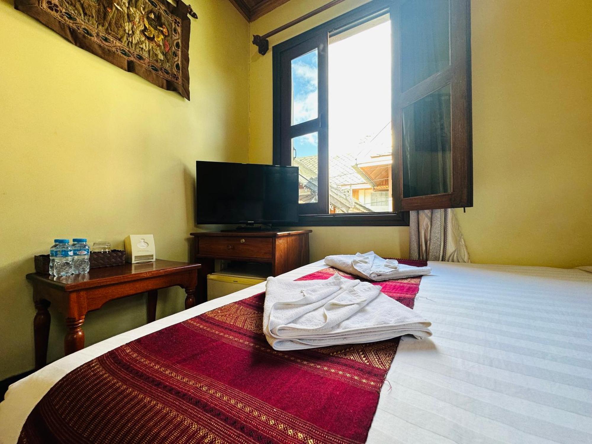 Anisa Mekong Riverside Villa لوانغ برابانغ المظهر الخارجي الصورة