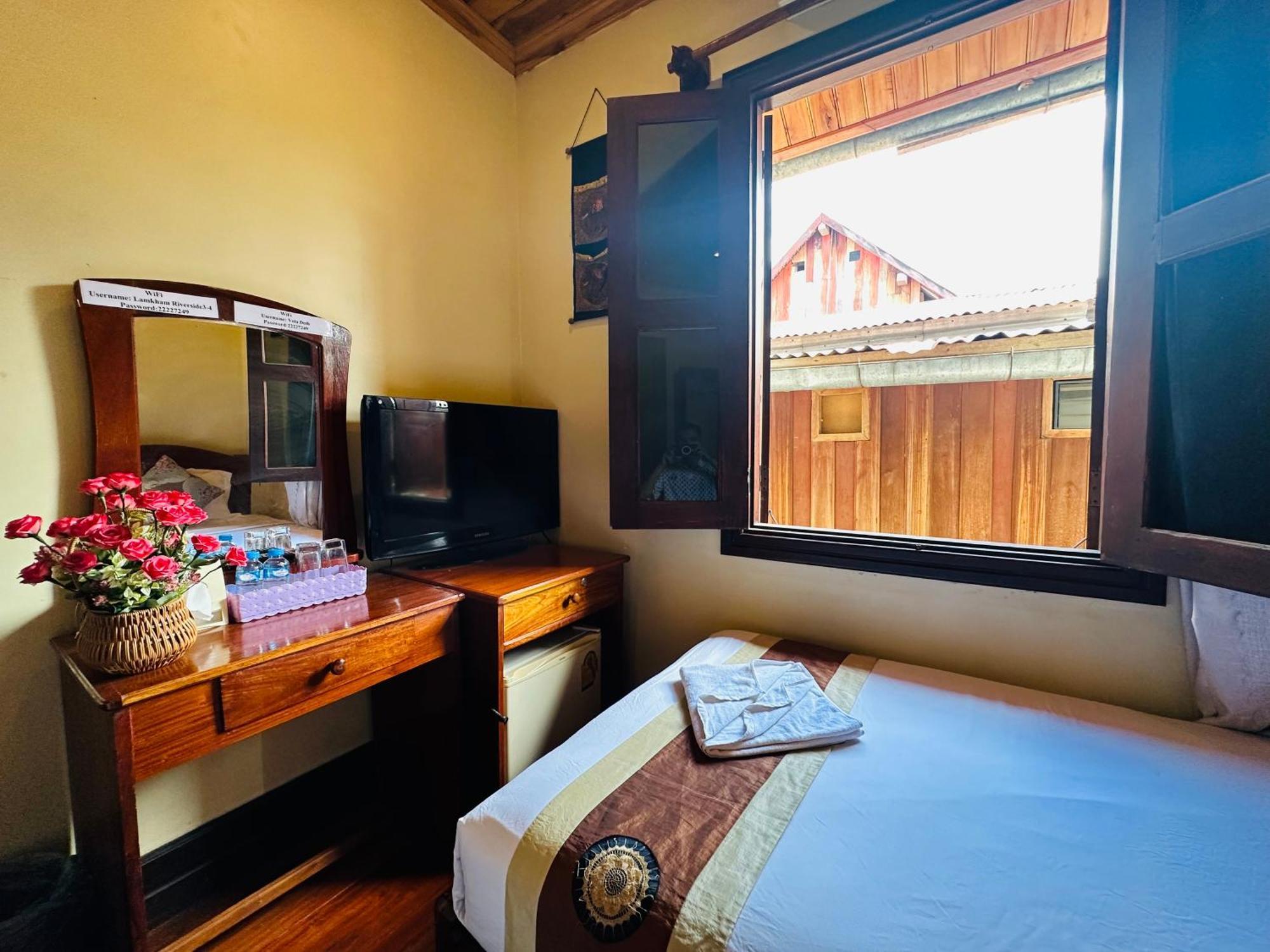 Anisa Mekong Riverside Villa لوانغ برابانغ المظهر الخارجي الصورة