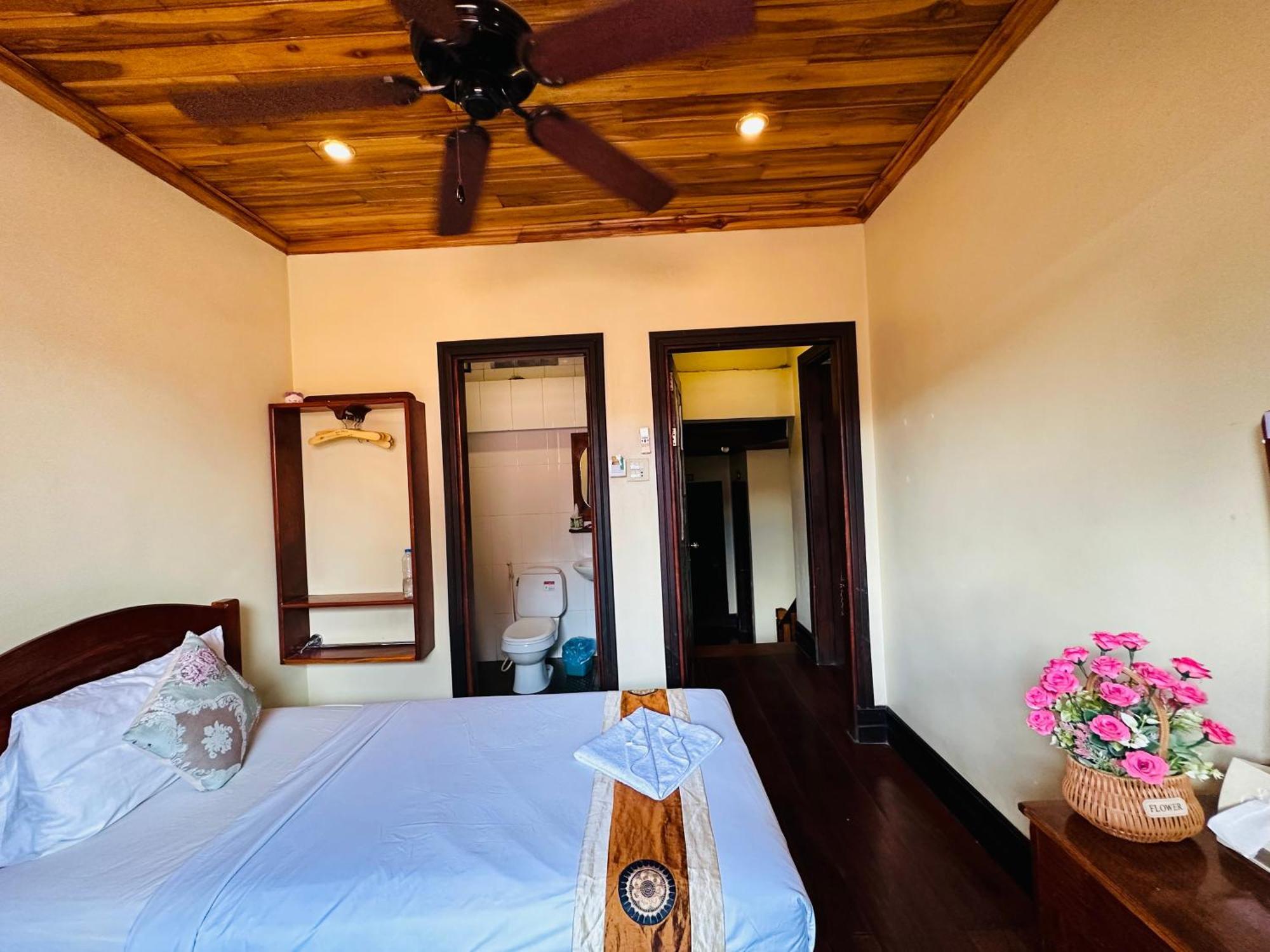 Anisa Mekong Riverside Villa لوانغ برابانغ المظهر الخارجي الصورة