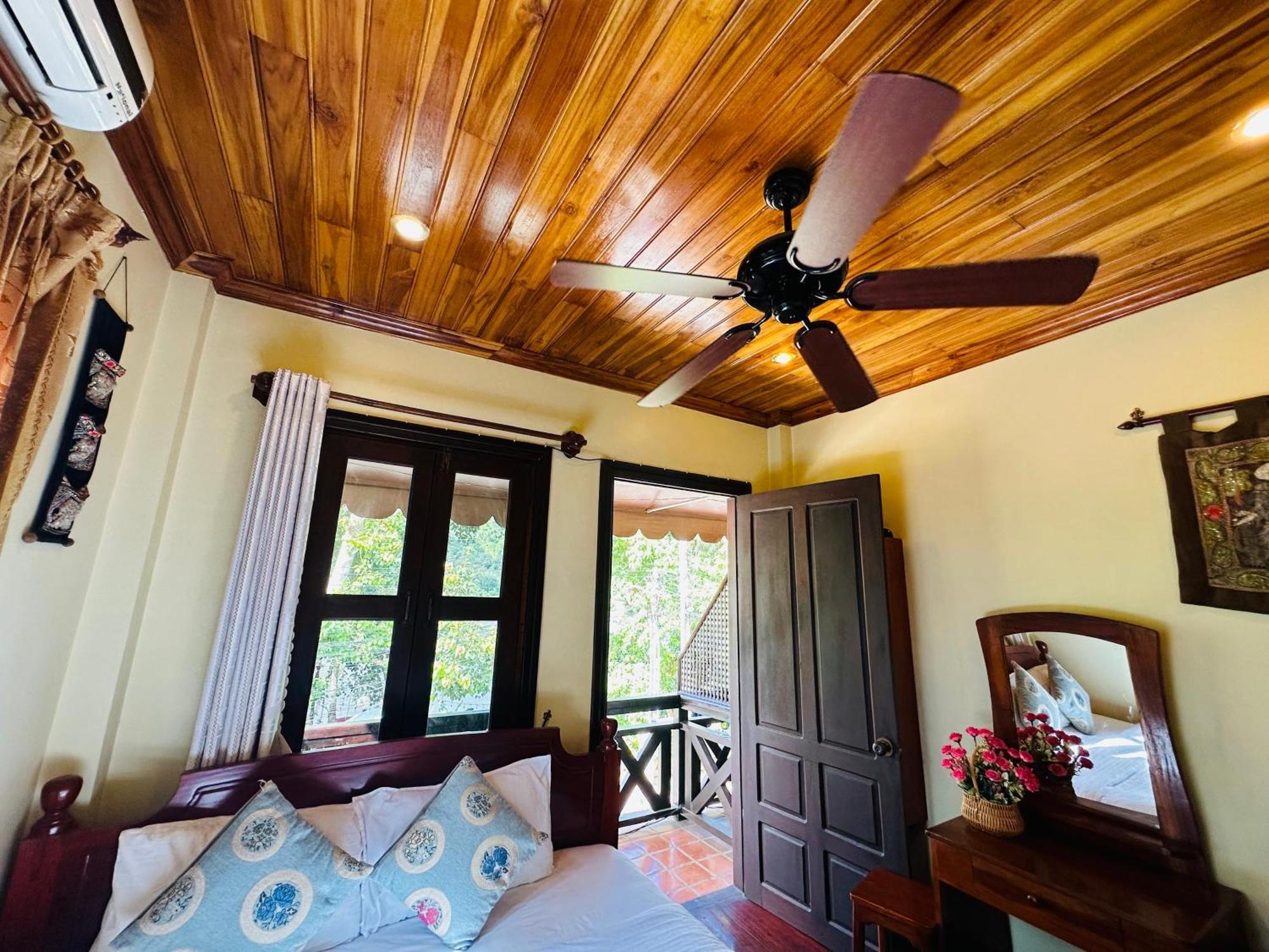Anisa Mekong Riverside Villa لوانغ برابانغ المظهر الخارجي الصورة