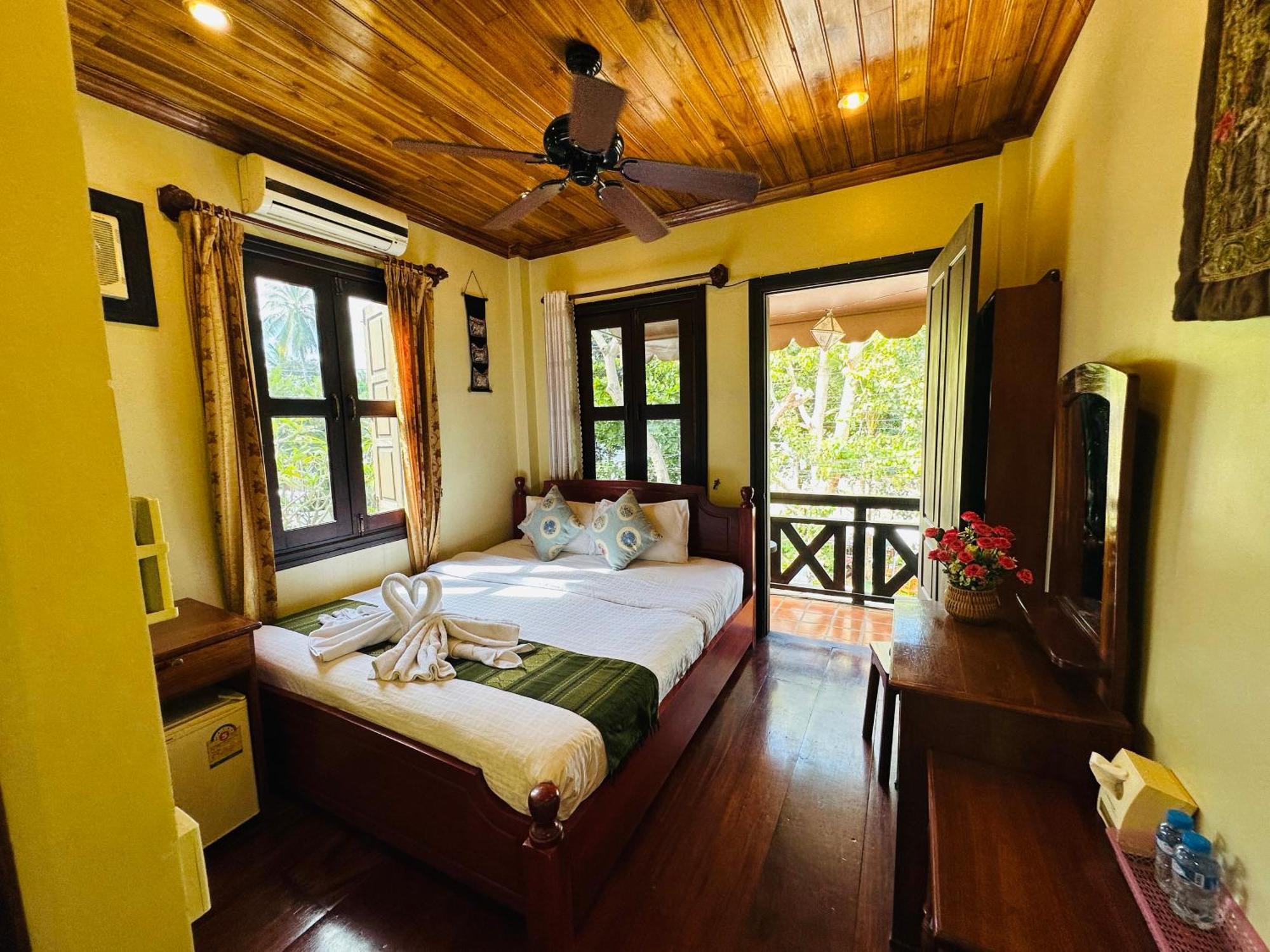 Anisa Mekong Riverside Villa لوانغ برابانغ المظهر الخارجي الصورة