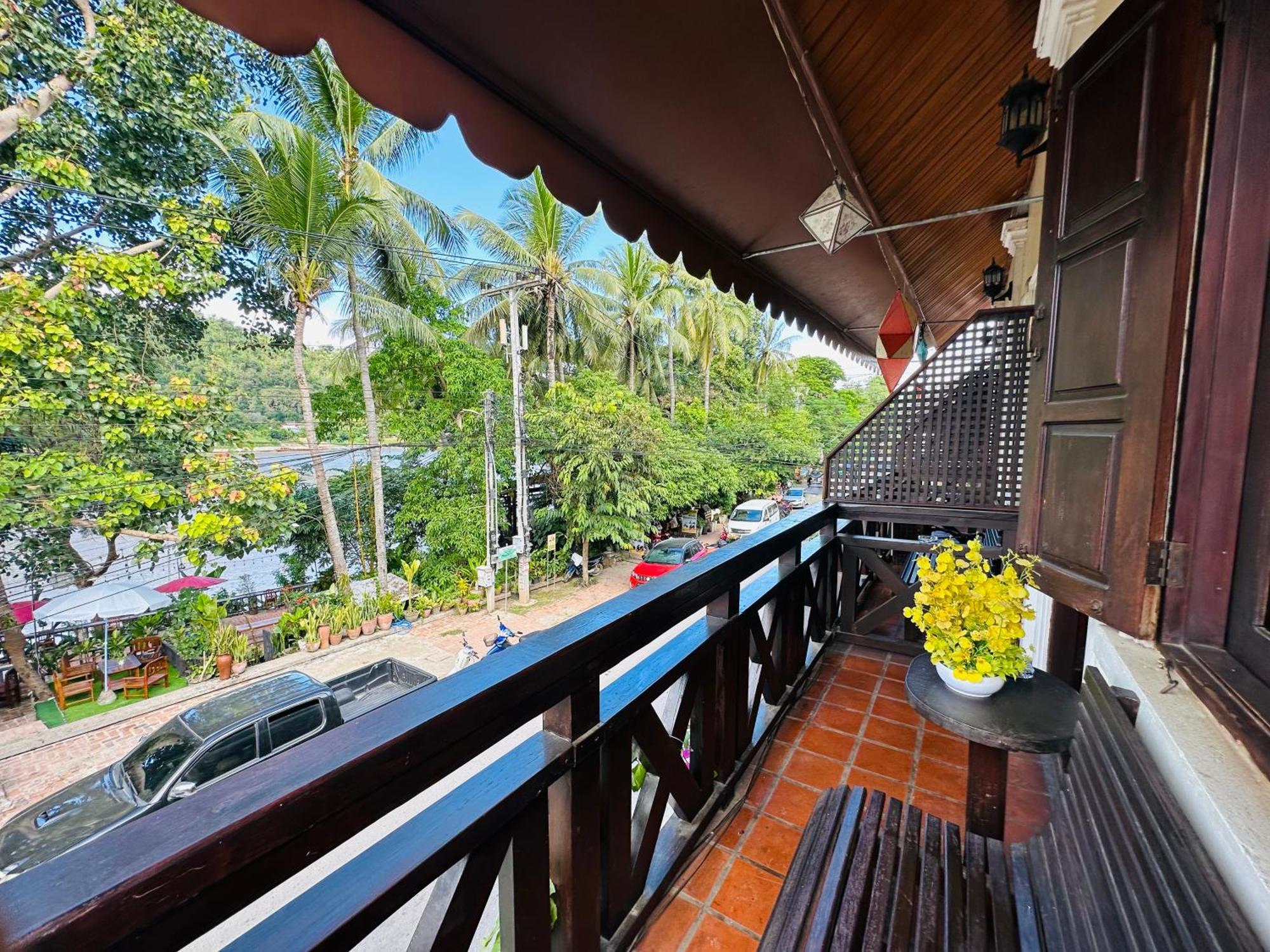 Anisa Mekong Riverside Villa لوانغ برابانغ المظهر الخارجي الصورة