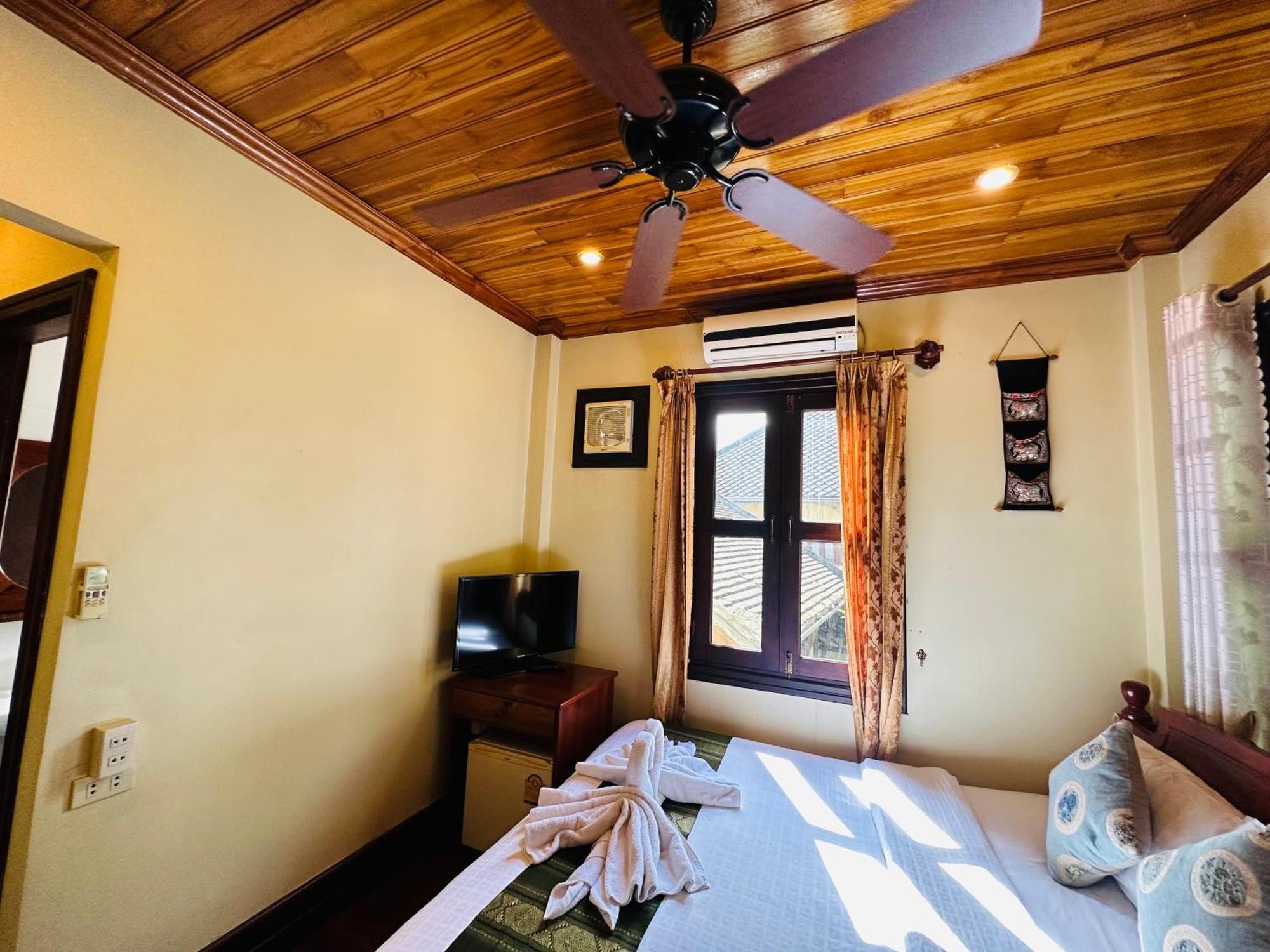 Anisa Mekong Riverside Villa لوانغ برابانغ المظهر الخارجي الصورة