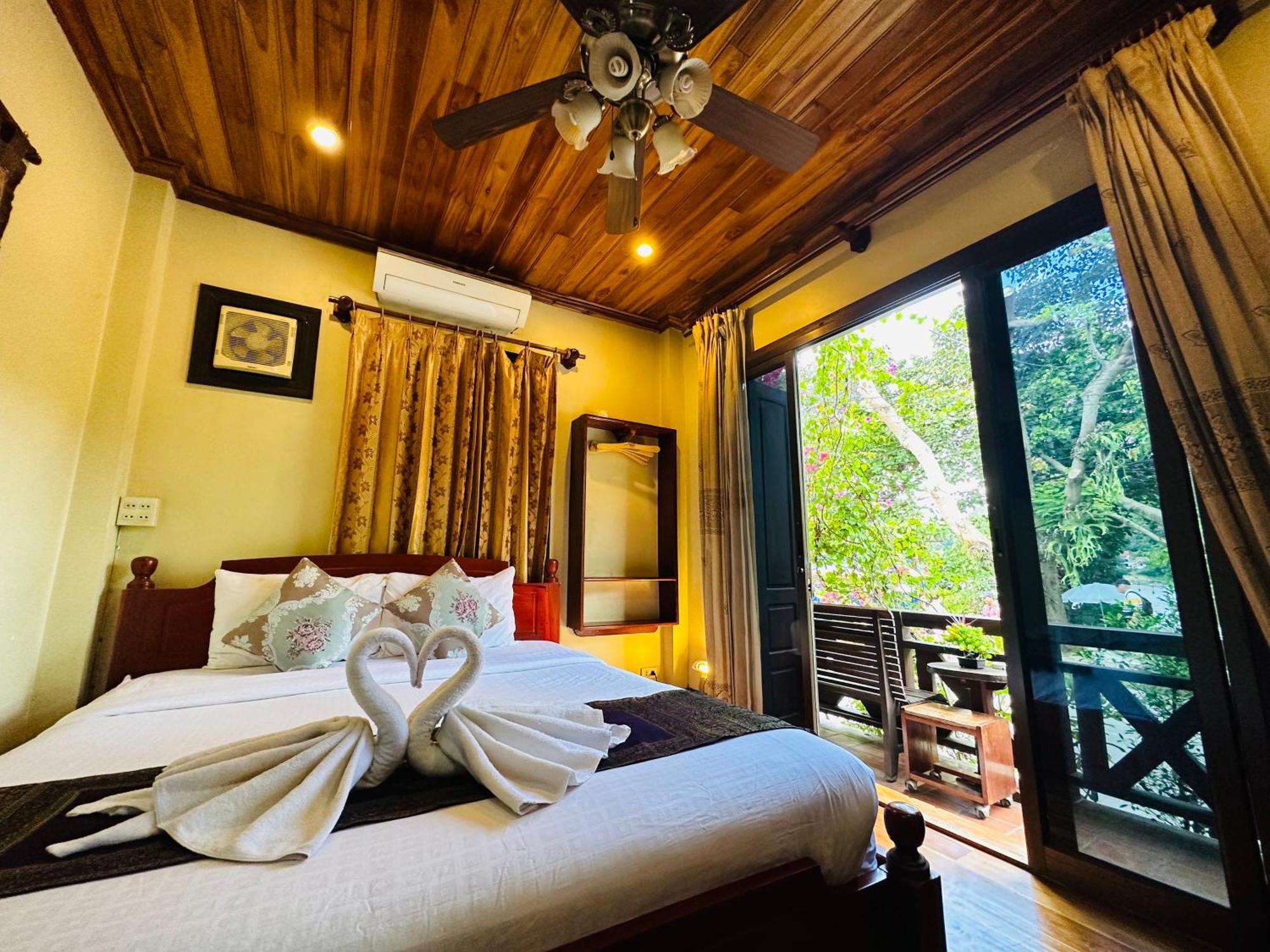 Anisa Mekong Riverside Villa لوانغ برابانغ المظهر الخارجي الصورة