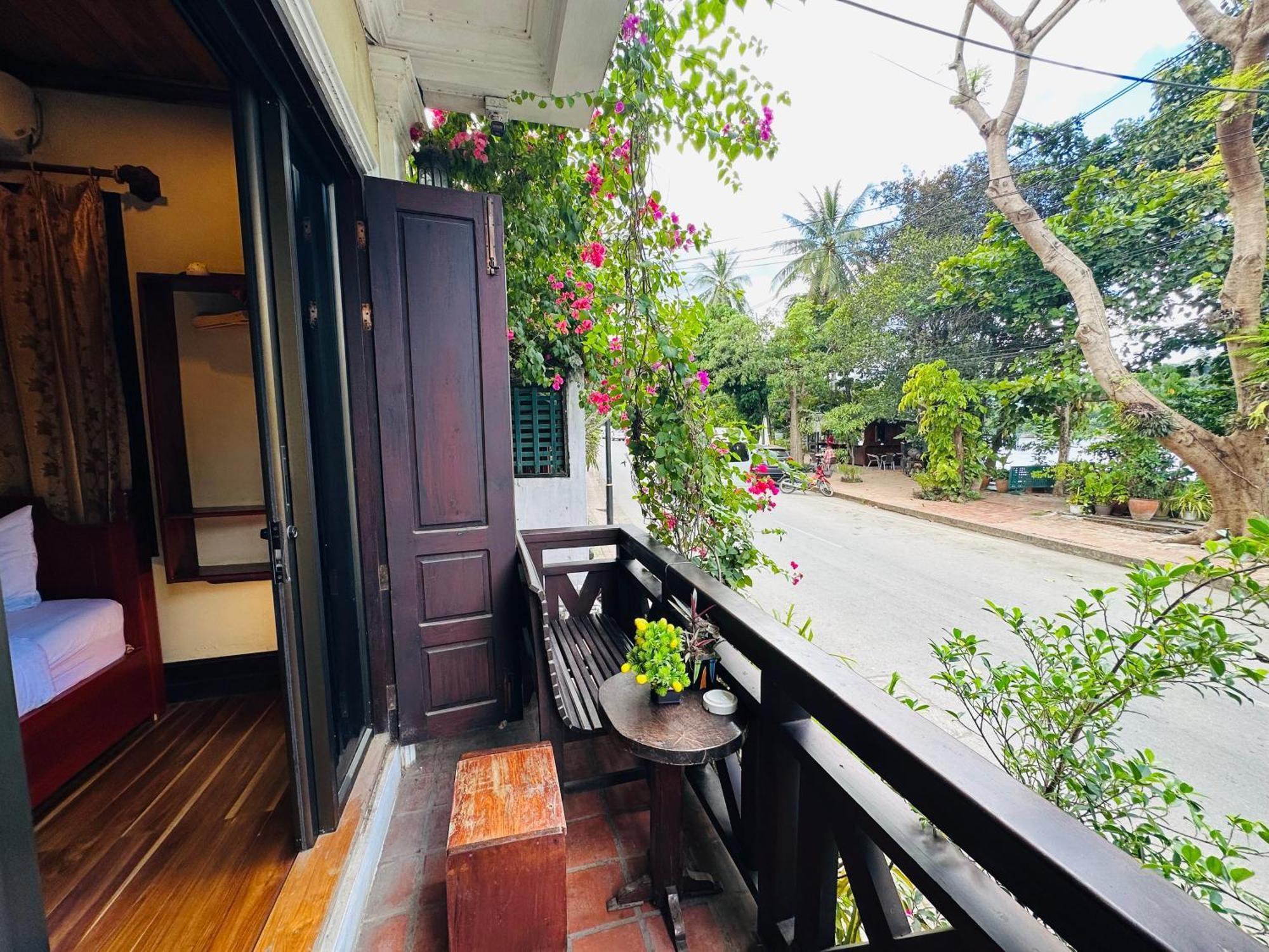 Anisa Mekong Riverside Villa لوانغ برابانغ المظهر الخارجي الصورة